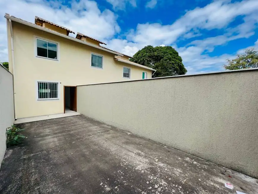 Foto 1 de Casa com 2 Quartos à venda, 90m² em Jardim Leblon, Belo Horizonte