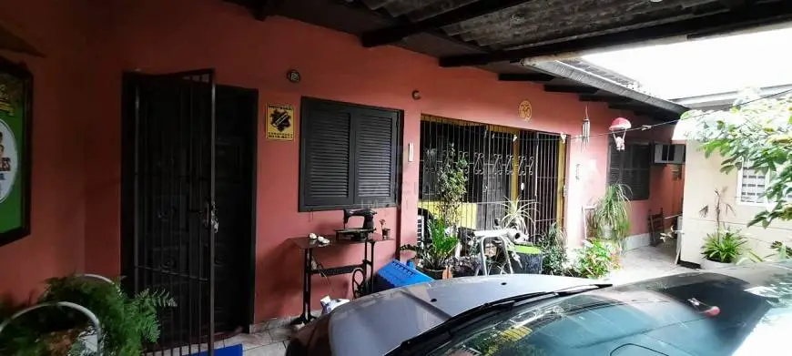 Foto 1 de Casa com 2 Quartos à venda, 153m² em Sarandi, Porto Alegre