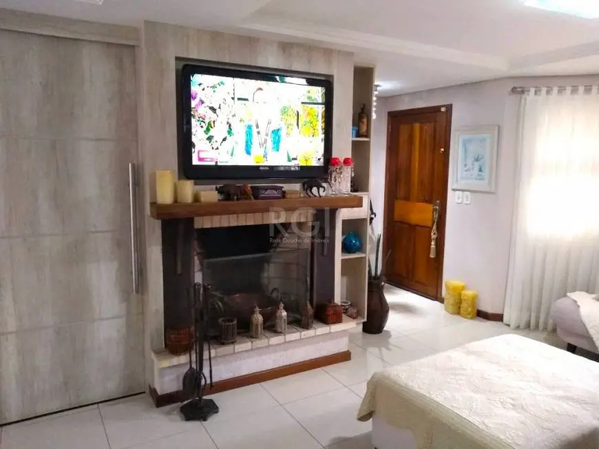 Foto 4 de Casa com 2 Quartos à venda, 272m² em Tristeza, Porto Alegre