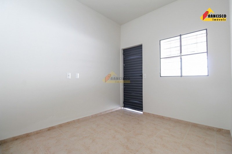 Foto 1 de Casa com 2 Quartos para alugar, 125m² em Vila Cruzeiro, Divinópolis