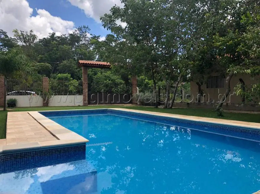 Foto 5 de Casa com 3 Quartos à venda, 500m² em Centro, Aruanã