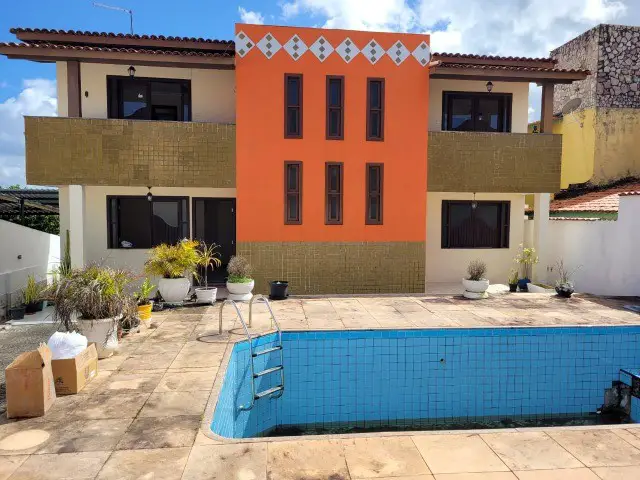Foto 1 de Casa com 3 Quartos à venda, 250m² em Centro, Lauro de Freitas