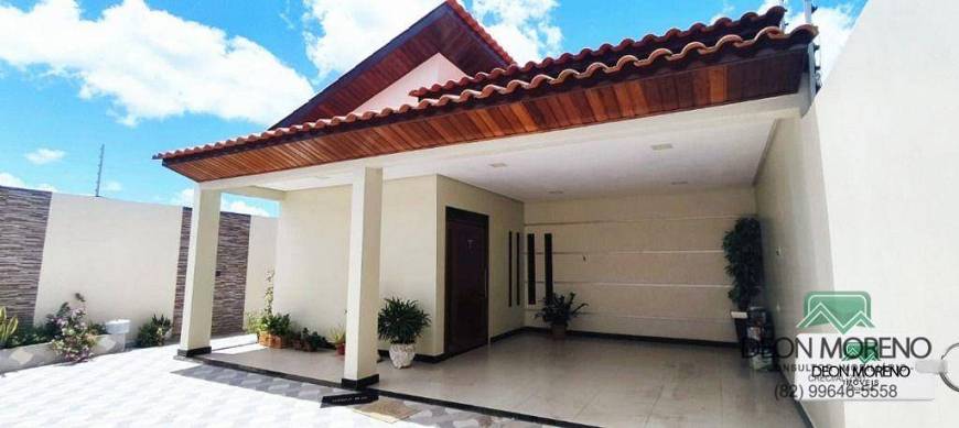 Foto 1 de Casa com 3 Quartos à venda, 180m² em Novo Horizonte, Arapiraca