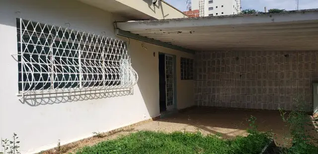 Foto 2 de Casa com 3 Quartos para alugar, 170m² em Vila Adyana, São José dos Campos