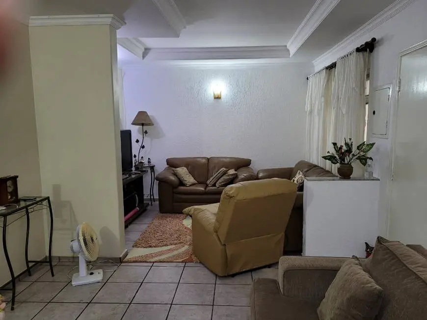 Foto 4 de Casa com 3 Quartos à venda, 240m² em Vila Gumercindo, São Paulo