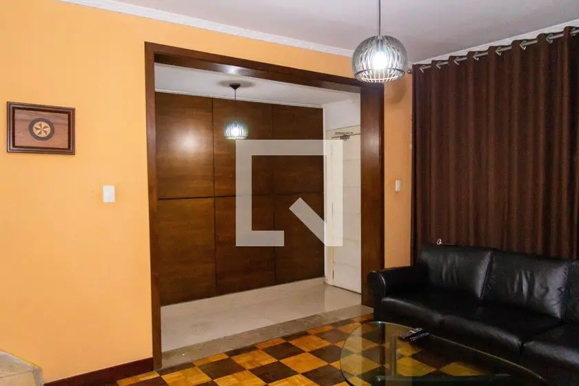 Foto 3 de Casa com 4 Quartos para alugar, 197m² em Nova Petrópolis, São Bernardo do Campo