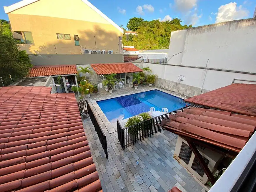 Foto 1 de Casa com 5 Quartos à venda, 234m² em Apipucos, Recife