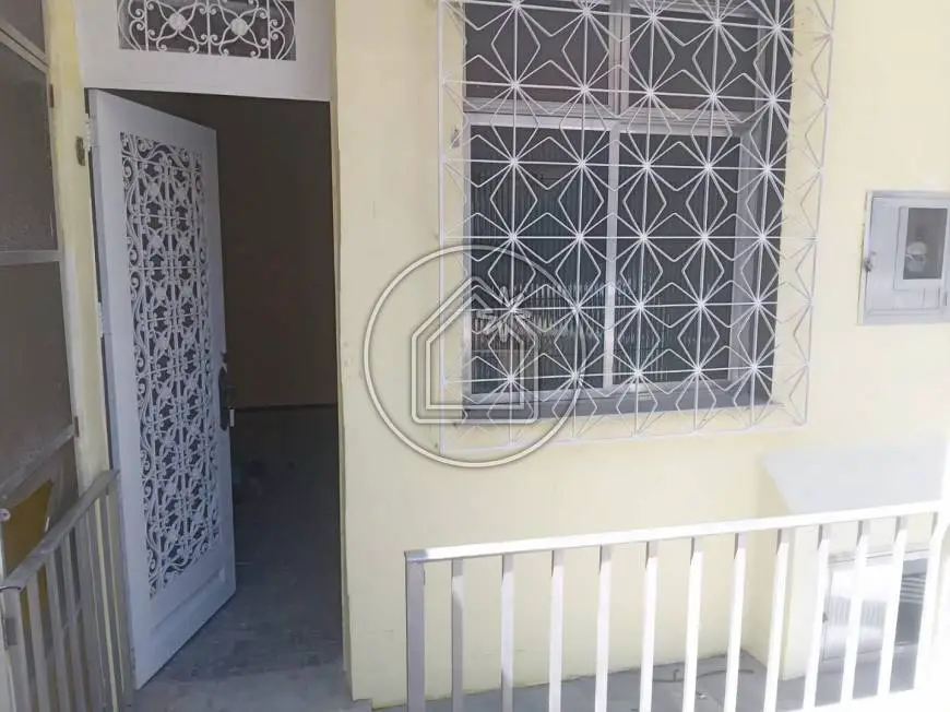 Foto 1 de Casa de Condomínio com 2 Quartos à venda, 43m² em Engenheiro Leal, Rio de Janeiro