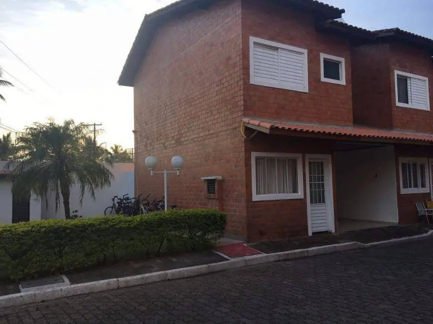 Foto 1 de Casa de Condomínio com 3 Quartos à venda, 98m² em Centro, Mongaguá