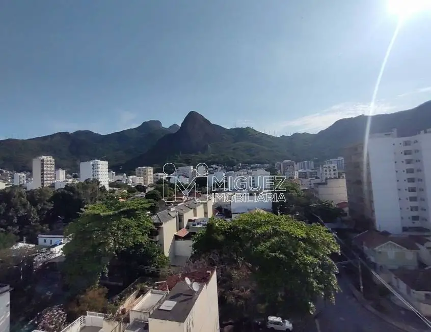 Foto 1 de Cobertura com 3 Quartos à venda, 144m² em Grajaú, Rio de Janeiro