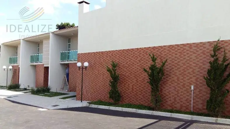 Foto 2 de Sobrado com 3 Quartos à venda, 160m² em Cruzeiro, São José dos Pinhais