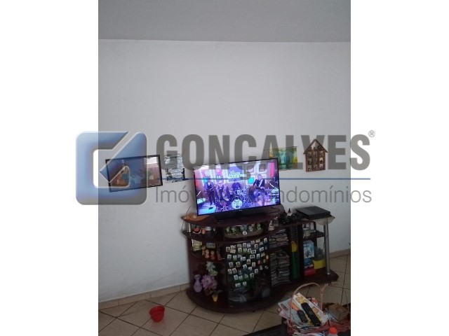 Foto 3 de Sobrado com 3 Quartos à venda, 230m² em Vila Mazzei, Santo André