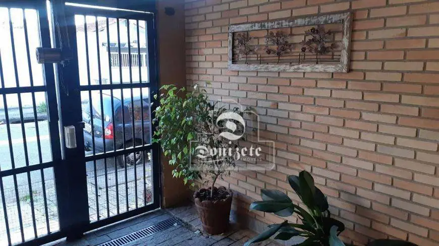 Foto 1 de Sobrado com 3 Quartos à venda, 186m² em Vila Metalurgica, Santo André