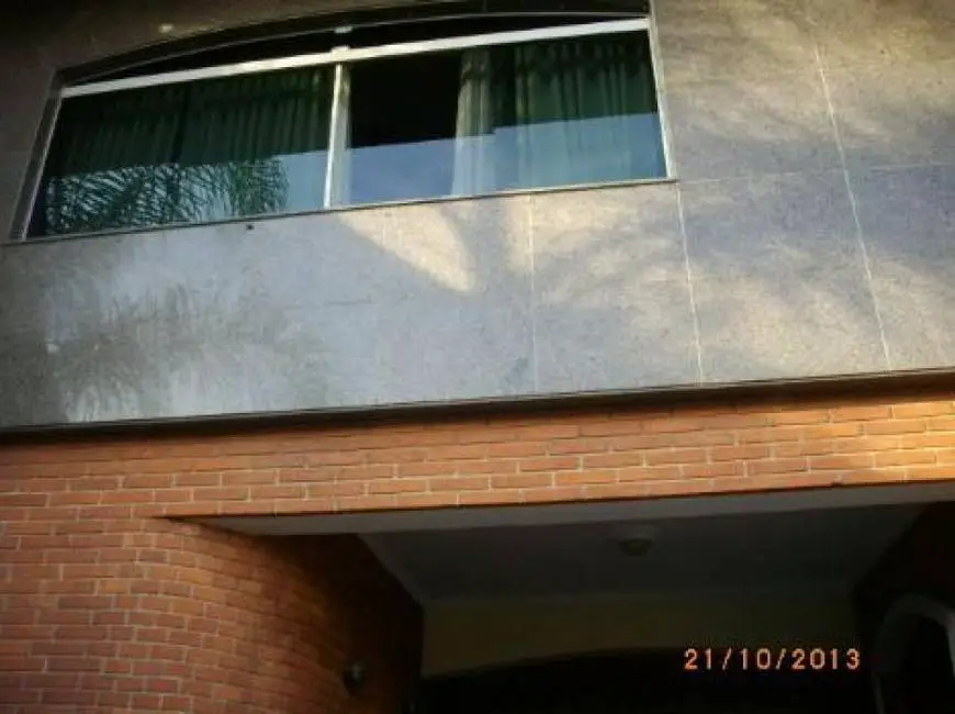 Foto 1 de Sobrado com 4 Quartos à venda, 400m² em Carandiru, São Paulo