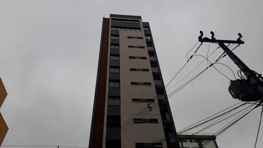 Foto 1 de Apartamento com 1 Quarto para alugar, 25m² em Centro, Curitiba