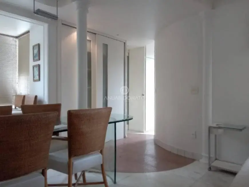 Foto 2 de Apartamento com 1 Quarto para alugar, 45m² em Santo Antônio, Belo Horizonte