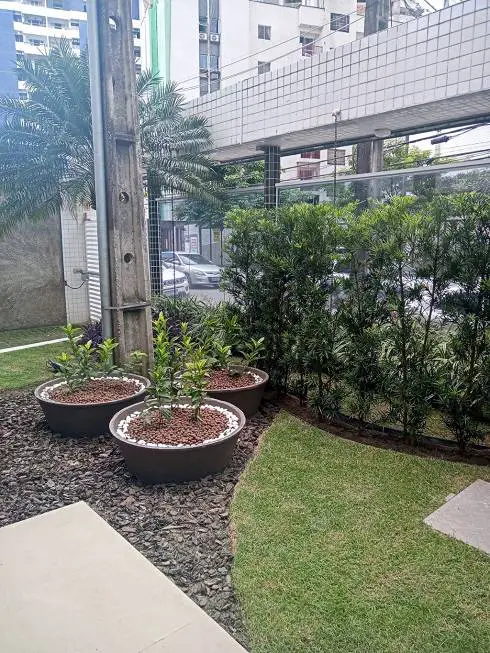 Foto 2 de Apartamento com 2 Quartos à venda, 64m² em Aflitos, Recife