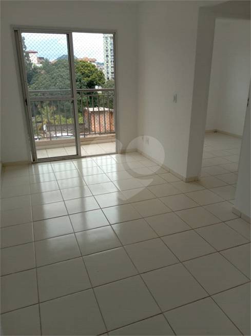 Foto 1 de Apartamento com 2 Quartos à venda, 49m² em Ataíde, Vila Velha
