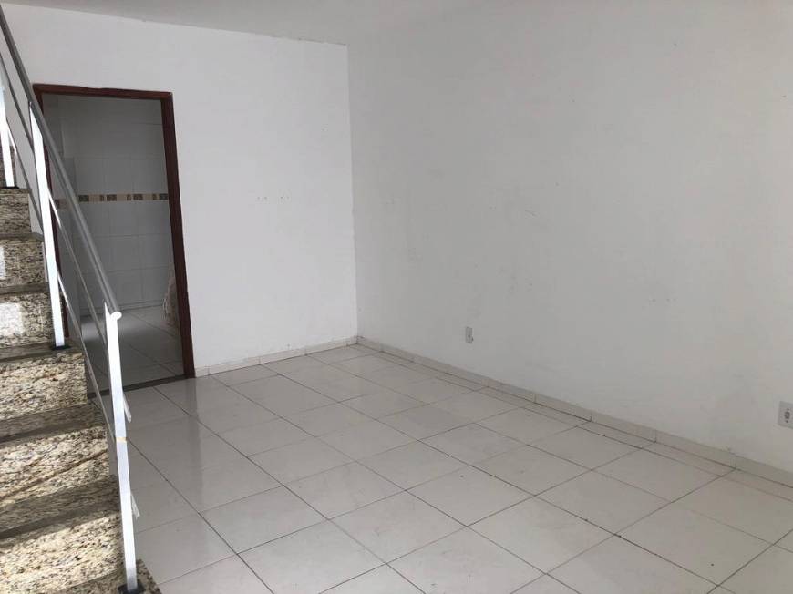 Foto 1 de Apartamento com 2 Quartos à venda, 61m² em Cordovil, Rio de Janeiro
