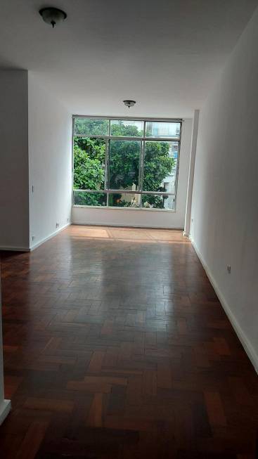 Foto 1 de Apartamento com 3 Quartos para alugar, 120m² em Botafogo, Rio de Janeiro