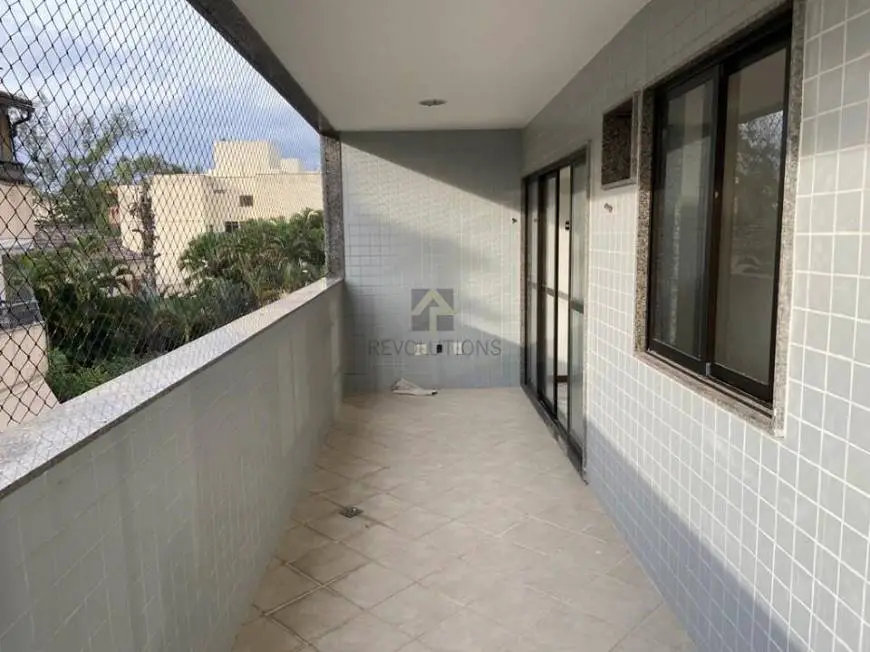 Foto 1 de Apartamento com 3 Quartos para alugar, 98m² em Recreio Dos Bandeirantes, Rio de Janeiro