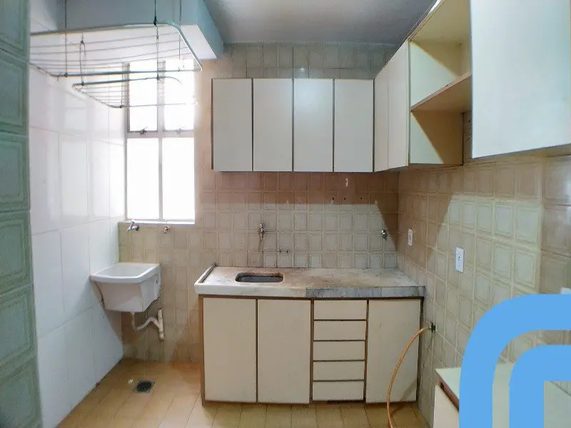 Foto 4 de Apartamento com 3 Quartos para alugar, 71m² em Setor Oeste, Goiânia