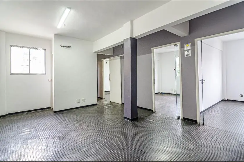 Foto 1 de Apartamento com 3 Quartos para alugar, 80m² em Vila Madalena, São Paulo