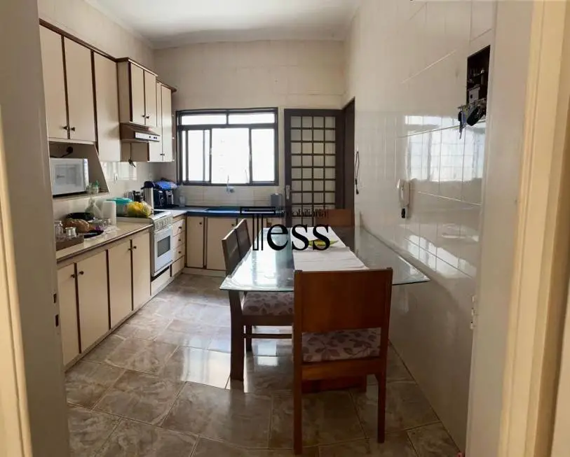 Foto 3 de Casa com 4 Quartos para alugar, 420m² em Boa Vista, São José do Rio Preto