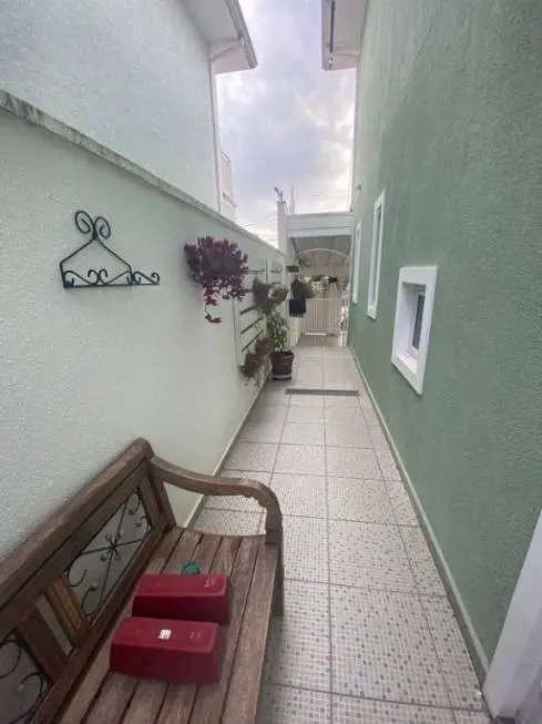 Foto 5 de Casa com 4 Quartos à venda, 175m² em JARDIM TORRES SAO JOSE, Jundiaí
