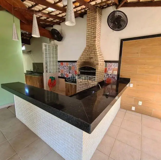 Foto 1 de Casa com 4 Quartos à venda, 360m² em Morada do Sol, Vila Velha