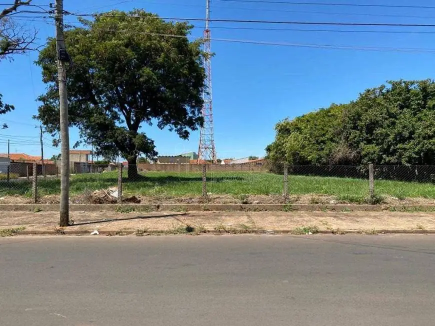 Foto 1 de Lote/Terreno à venda, 235m² em Vila Xavier, Araraquara