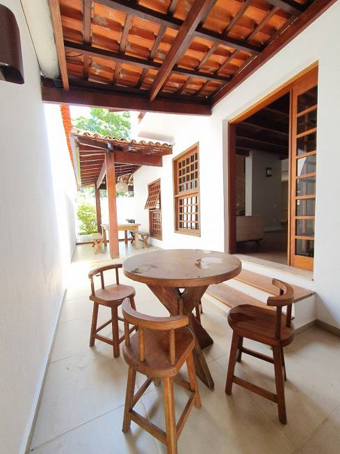 Foto 1 de Sobrado com 3 Quartos para venda ou aluguel, 231m² em Vila Oliveira, Mogi das Cruzes