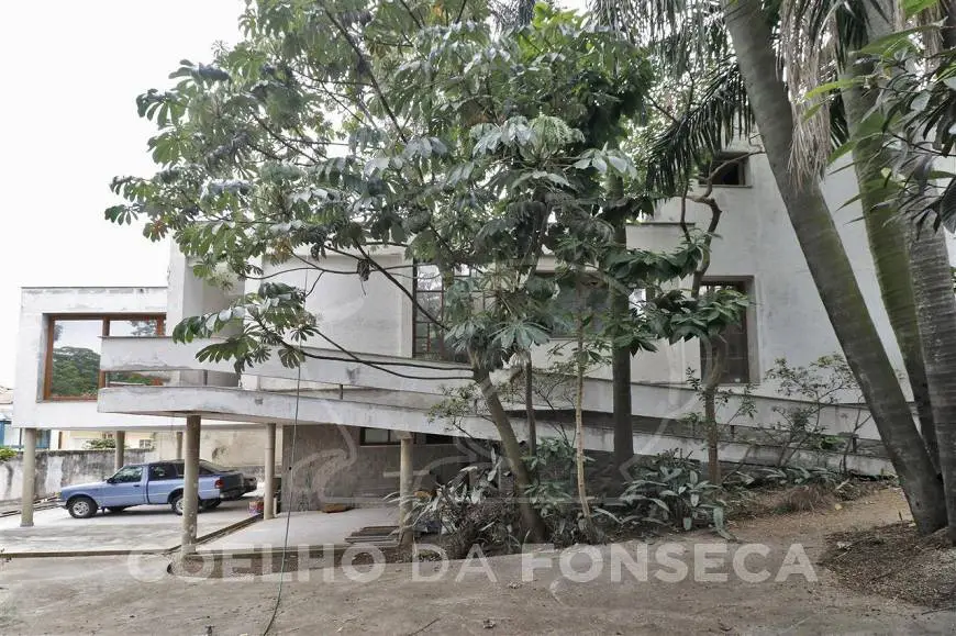Foto 1 de Sobrado com 4 Quartos à venda, 524m² em Pacaembu, São Paulo