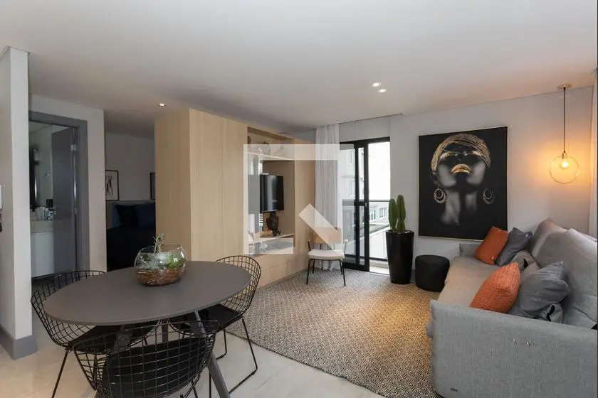 Foto 1 de Apartamento com 1 Quarto para alugar, 40m² em Batel, Curitiba