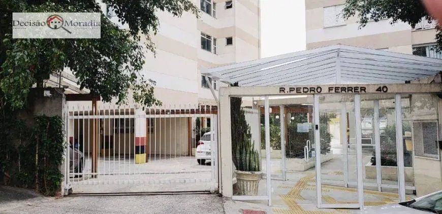 Foto 1 de Apartamento com 2 Quartos para alugar, 50m² em Parque Ipê, São Paulo
