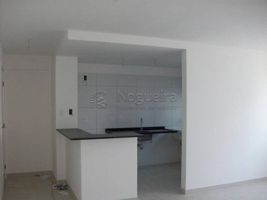 Foto 4 de Apartamento com 2 Quartos à venda, 57m² em Santo Amaro, Recife