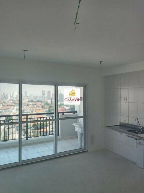 Foto 2 de Apartamento com 2 Quartos à venda, 45m² em Vila Invernada, São Paulo