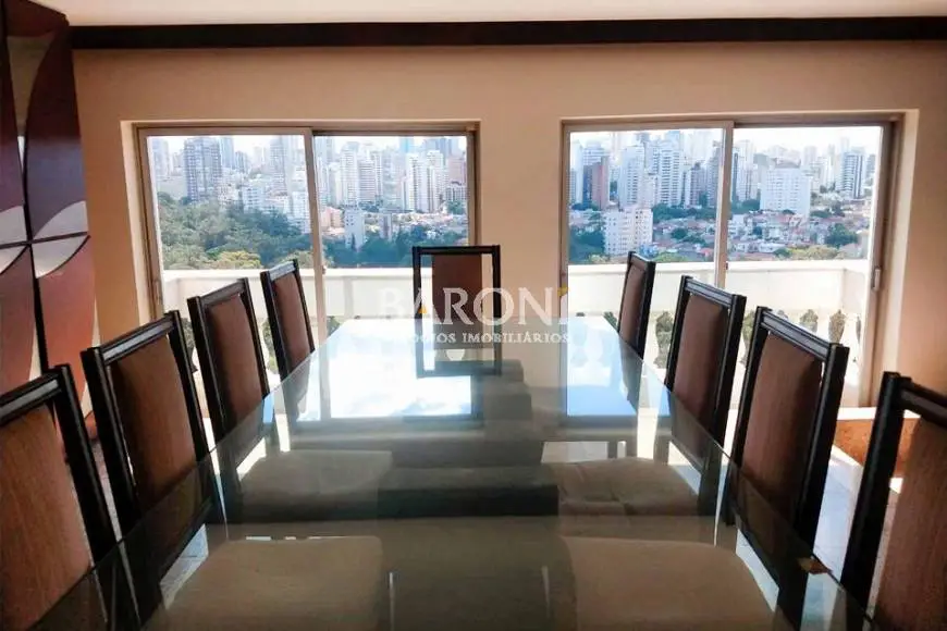 Foto 4 de Apartamento com 3 Quartos à venda, 203m² em Aclimação, São Paulo