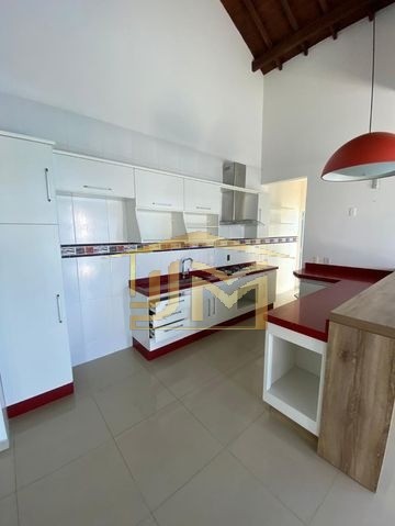 Foto 2 de Apartamento com 3 Quartos à venda, 330m² em Praia dos Ingleses, Florianópolis
