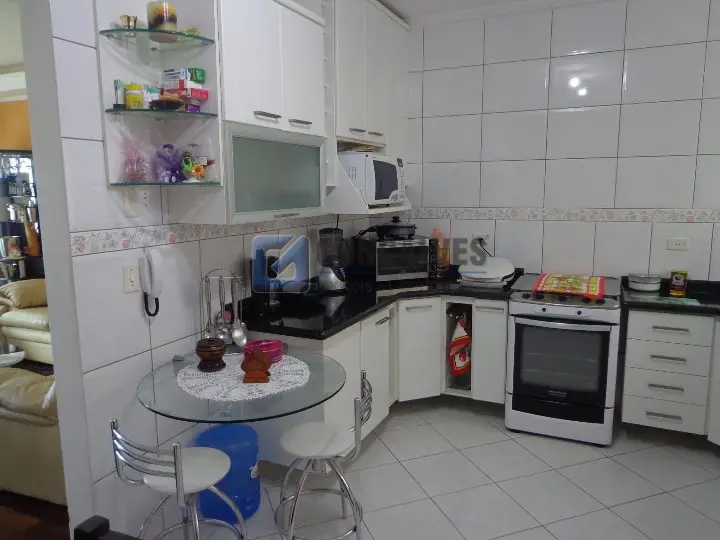 Foto 4 de Apartamento com 3 Quartos à venda, 93m² em Vila Scarpelli, Santo André