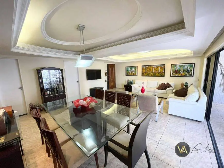 Foto 1 de Apartamento com 4 Quartos à venda, 160m² em Casa Amarela, Recife