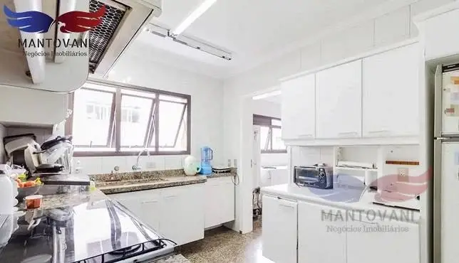 Foto 1 de Apartamento com 4 Quartos à venda, 286m² em Itaim Bibi, São Paulo