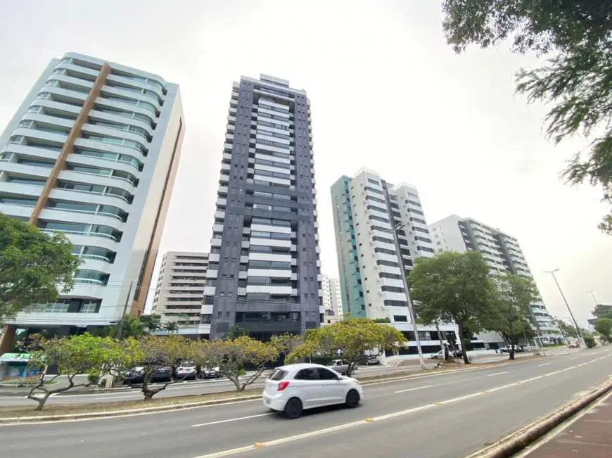 Foto 3 de Apartamento com 4 Quartos à venda, 147m² em Jardins, Aracaju