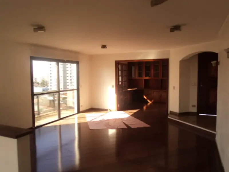 Foto 2 de Apartamento com 4 Quartos à venda, 223m² em Mirandópolis, São Paulo