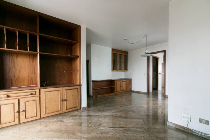 Foto 3 de Apartamento com 4 Quartos à venda, 223m² em Mirandópolis, São Paulo