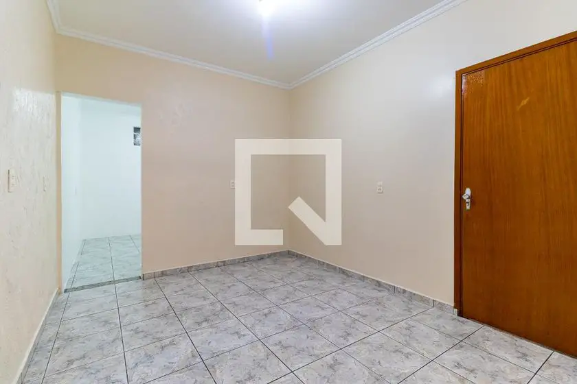Foto 1 de Casa com 1 Quarto para alugar, 90m² em Veleiros, São Paulo