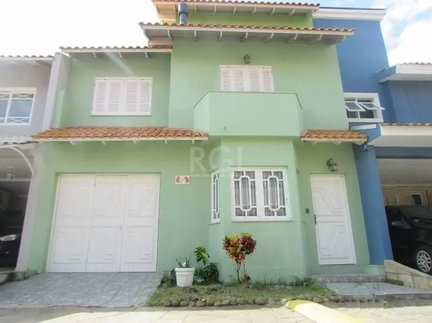 Foto 2 de Casa com 2 Quartos à venda, 175m² em Sarandi, Porto Alegre