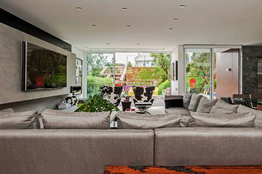 Foto 4 de Casa com 3 Quartos à venda, 452m² em Barigui, Curitiba