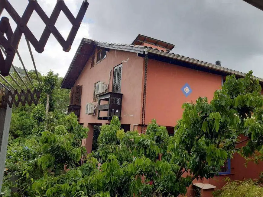 Foto 3 de Casa com 4 Quartos à venda, 170m² em Lagoa da Conceição, Florianópolis
