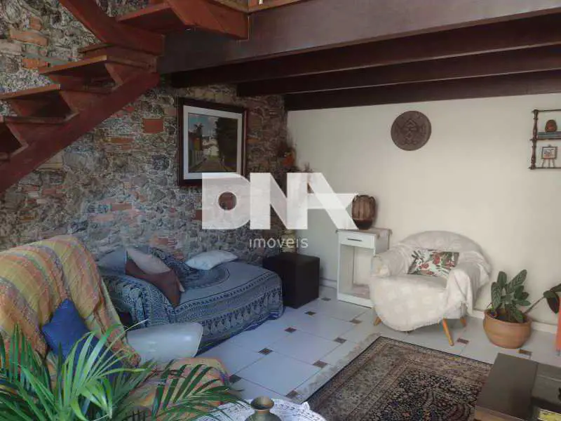 Foto 1 de Casa com 4 Quartos à venda, 138m² em Tijuca, Rio de Janeiro